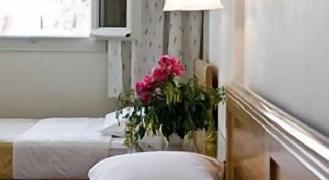 Трёхместный номер Standard с балконом Rose Bay Hotel