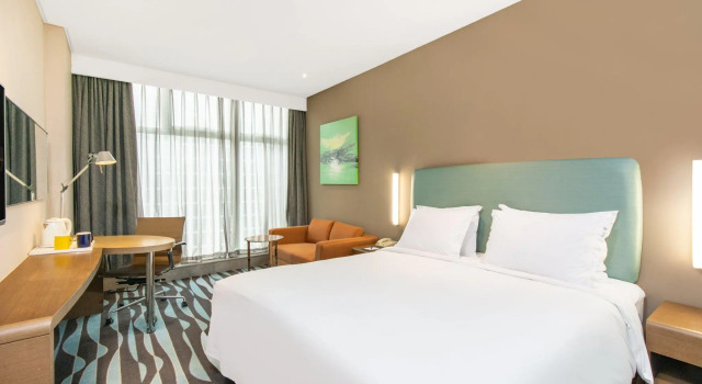 Двухместный номер Standard Holiday Inn Express Hangzhou Huanglong