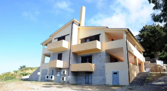 Il Castagno, Rezervovat Hotel Hotely v Elba s parkováním, Parkování