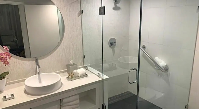 Двухместный номер с красивым видом из окна Renaissance Orlando Resort - Disney Springs Area