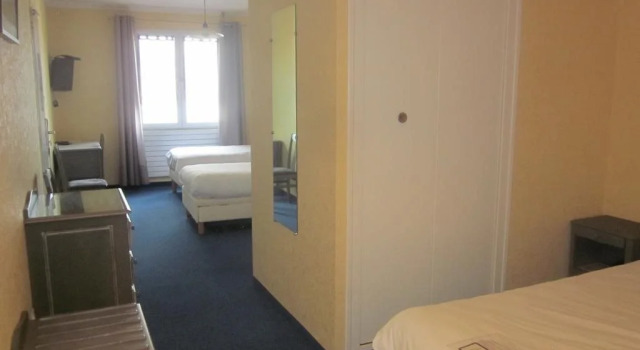 Hotel La Chaumière, Забронировать Отель Сен-Жан-де-Мон Vendée