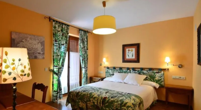 Двухместный номер Standard Hotel Colomers