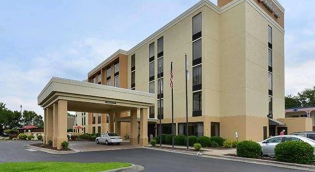 Номер Standard Comfort Inn Elizabeth City near University