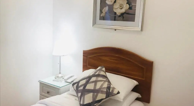 Номер Standard Dergvale Hotel