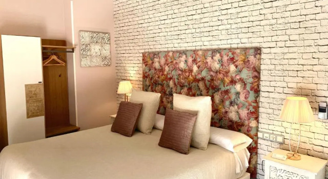 Jacuzzi on the Terrace Suite Hotel & Boutique Spa Adealba