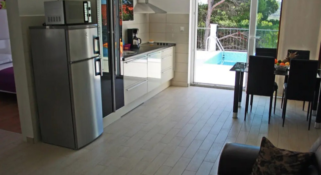 Modernistic Apartment in Primosten With Pool