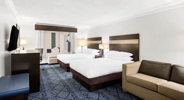 Четырёхместный люкс Best Western Slidell Hotel
