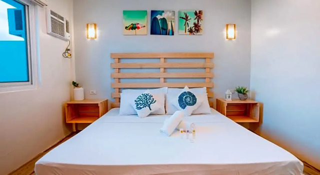 Номер Standard с балконом и с видом на закат Coron Underwater Garden Resort