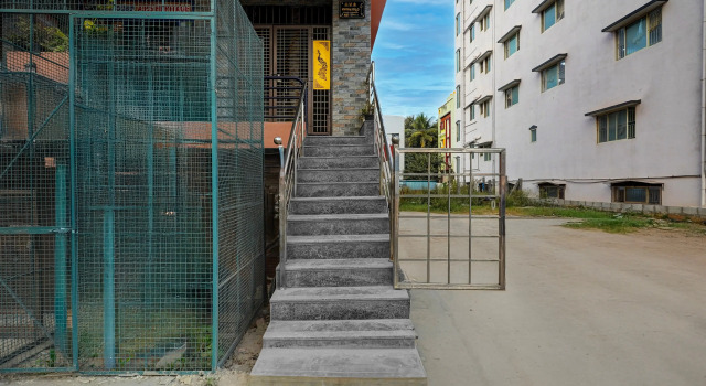 Hotel O Diamond Street Bangalore Formerly Sri Sai Guru Comfort, Забронировать Отель Бизнес-отели штата Карнатаки, 4* 5*