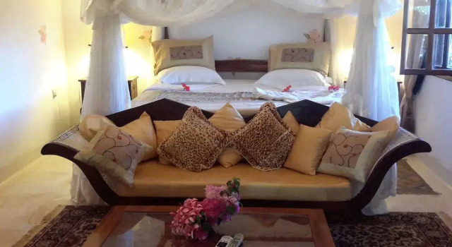 Номер Superior African House Resort