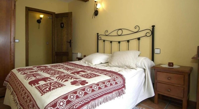 Ciudad de Verdeoliva, Prenota Hotel  