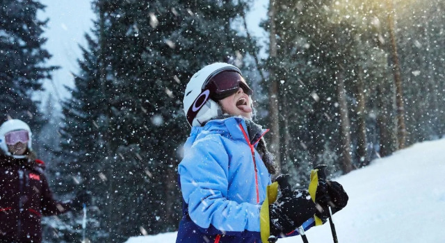 Студия Renovated Studio- Kids Ski Free & On Shuttle Route! Studio Bedroom Condo by RedAwning
