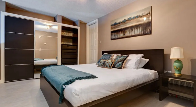 Suite Digs Paradyme, Rezervasyon Otel Beltline 
