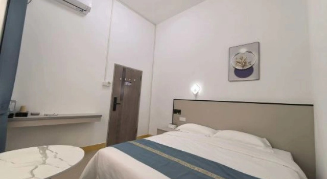 Люкс Boyue Coast Hotel (Yintan Mangrove Store)