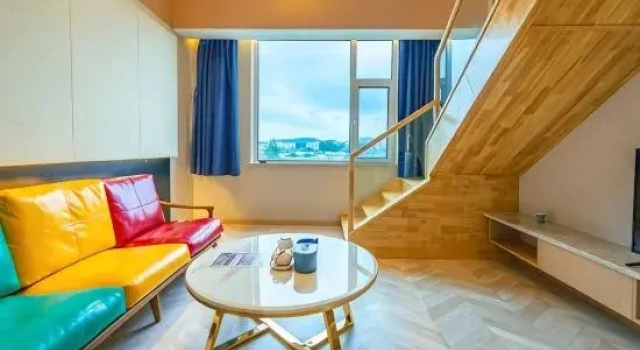 Четырёхместный люкс Дуплекс Zhengjia Hotel
