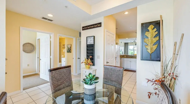 Naples Resort Condo on 2 Championship Golf Courses