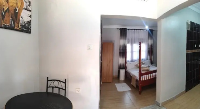 chel and vade cottages, Rezervovat Hotel 3hvězdičkové hotely v Jinja, 3*