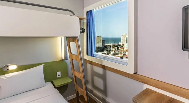 Трёхместный номер Standard Ibis Budget Fortaleza Praia de Iracema