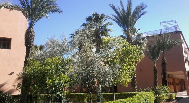 House With 3 Bedrooms in Marrakech, With Pool Access, Furnished Garden, Забронировать Отель Отели Марракеш-Тенсифт-Эль-Хауз с парковкой, Парковка