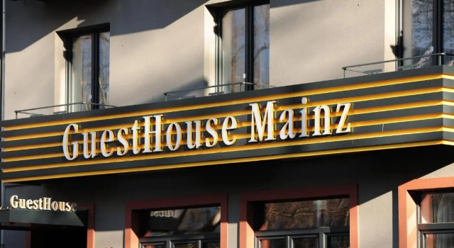 GuestHouse Mainz, Book Hotel Neustadt Mainz