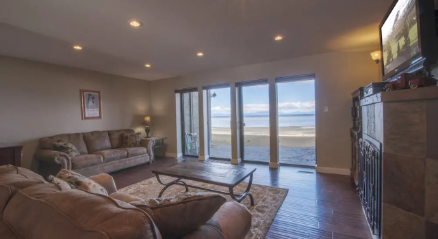 761 Lakeview Avenue #2, 2Br Townhouse