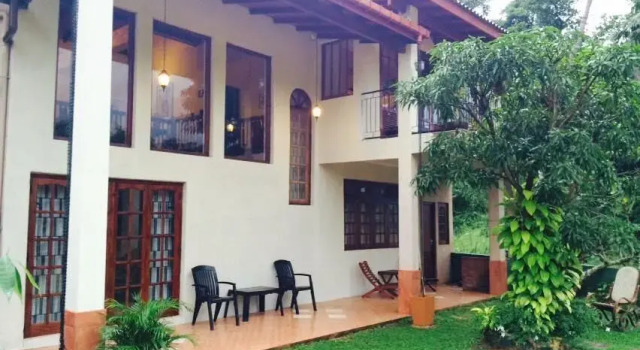 Riverside Kandy - Home Stay