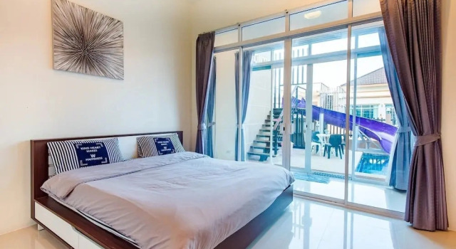 Вилла с 3 комнатами Baan Chom Chan Pool Villa