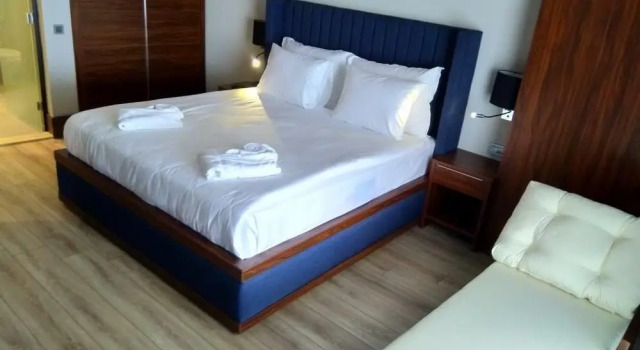 Aqua Mount Hotel Thermal Spa Hot Spring, Rezerwuj Ośrodek wypoczynkowy Hotele w Kusadası z basenem, Basen