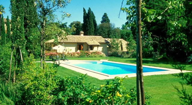 Апартаменты Apartment in Perugia With Pool & Terrace