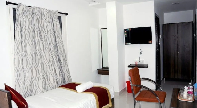 Hotel Orange Suites, Rezervovat Hotel Hotely v Bangalore s parkováním, Parkování