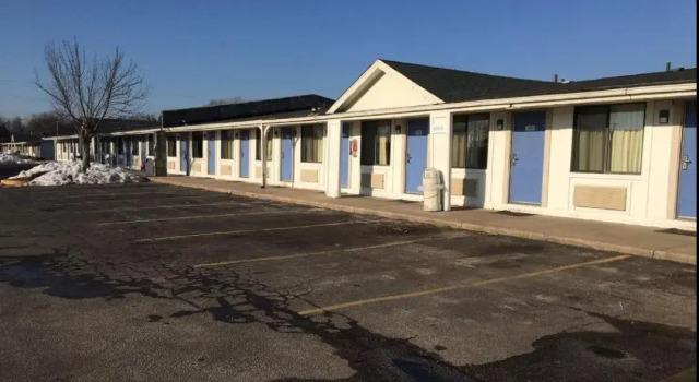 Travelodge by Wyndham Benton Harbor MI, Rezerwuj Motel Benton Harbor Michigan