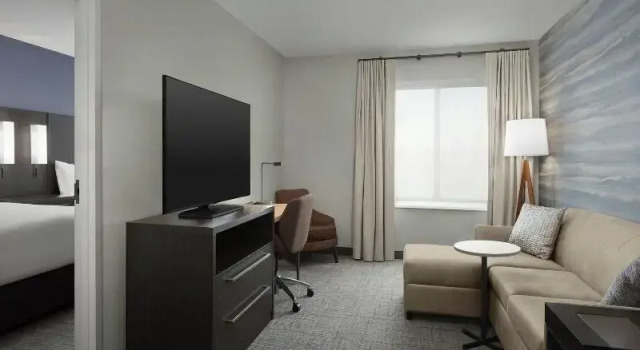 Четырёхместный люкс Residence INN BY Marriott Dayton Miamisb