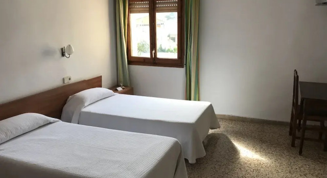 Hotel Torredembarra, Varaa Hotelli Torredembarra Tarragonès
