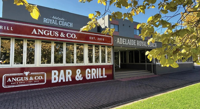 Adelaide Royal Coach