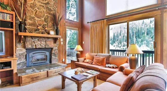 Коттедж с 3 комнатами Storm Meadows Townhouse 24 Town House