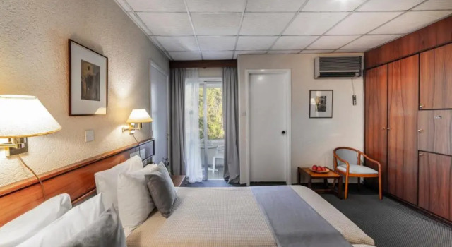 Standardowy dwuosobowy pokój Forest Park Hotel
