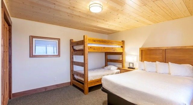 Номер Standard с 2 комнатами с видом на горы Eagle Ridge Resort at Lutsen Mountains
