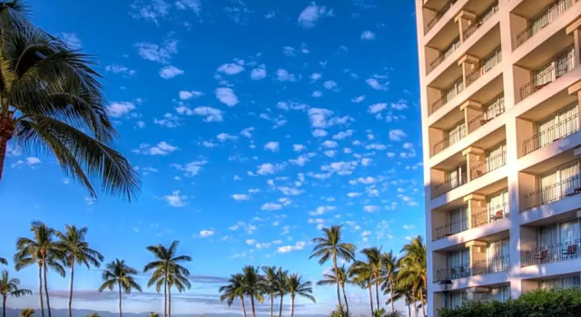 Номер Deluxe с частичным видом на океан Sunscape Puerto Vallarta Resort