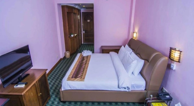Asia Plaza Hotel, Забронировать Отель Янгон Янгон, рядом с Embassy of Canada