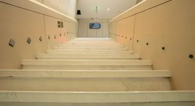 Shui Linglong Movie Hotel (Taiyuan R & F City), Book Hotel Taiyuan Shanxi