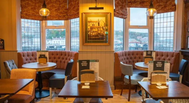 Duke of York, Book Hotel Whitby 