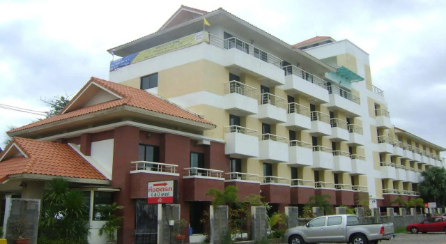 BB Hotel KhonKaen, Varaa Hotelli Hotellit North-Eastern Thailand pysäköinnillä, Pysäköinti