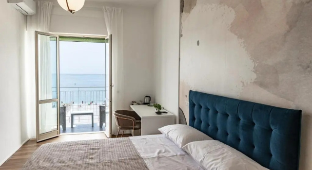 Cas’ A Mare - Beachfront Luxury Suites