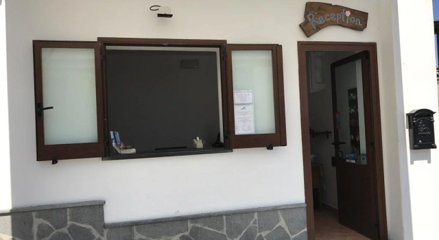 Camping Baia Unci