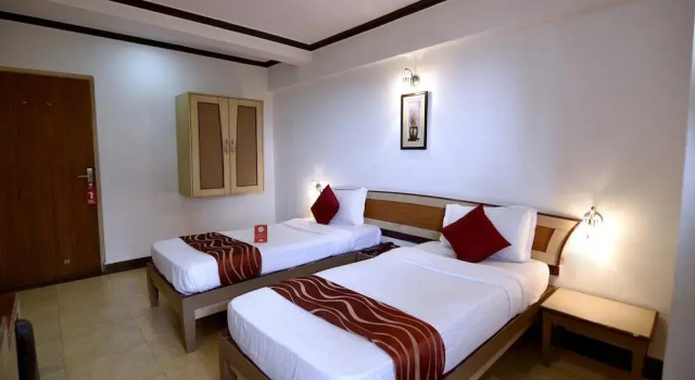 Om Shiv Hotel by Oyo Rooms, Prenota Hotel South Goa Goa
