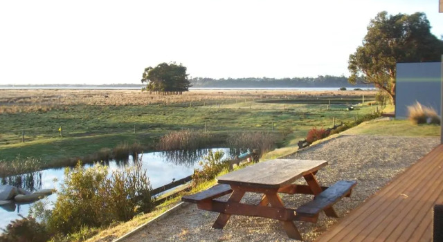 Студия Pelican Point Tasmania