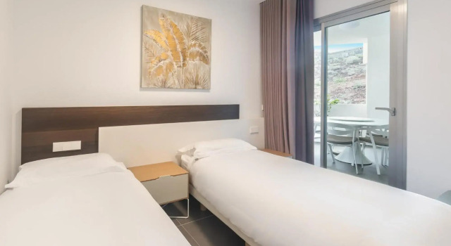 Gazmira 21 DELUXE 2B, Prenota Hotel Hotel a Tenerife con piscina, Piscina