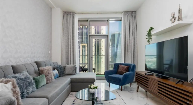Апартаменты SuperHost - Waterfront Luxe Apartment With Great Canal Views