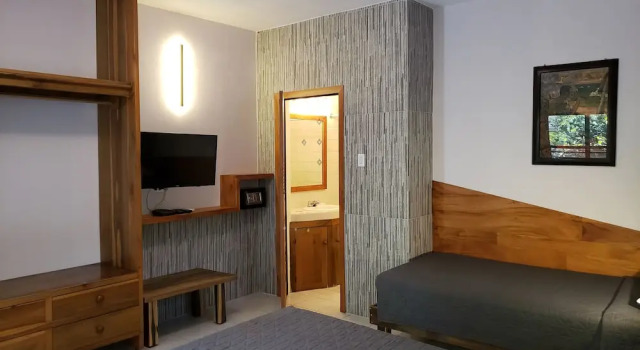 Трёхместный номер Deluxe с балконом Sunrise Club Hotel