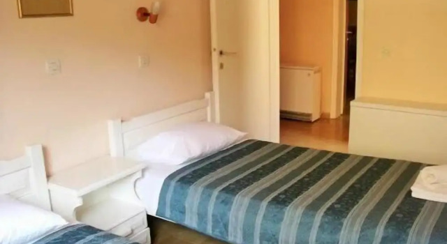 Семейные апартаменты с балконом и с видом на сад Paradise Sea View Pool Apartments Moraitika